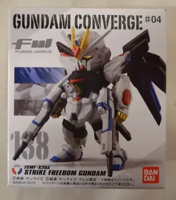 반다이 FW GUNDAM CONVERGE #04 스트라이크 프리덤 건담