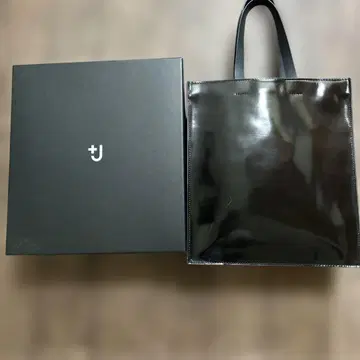 +J 블랙 토트백