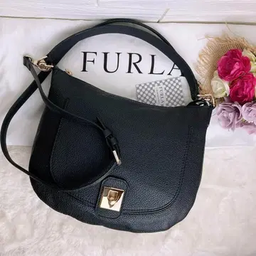 새상품급 FURLA 훌라 2way 숄더백 가죽 블랙 비즈니스