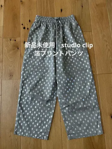 미사용 새상품 studio clip 호일 프린트 팬츠