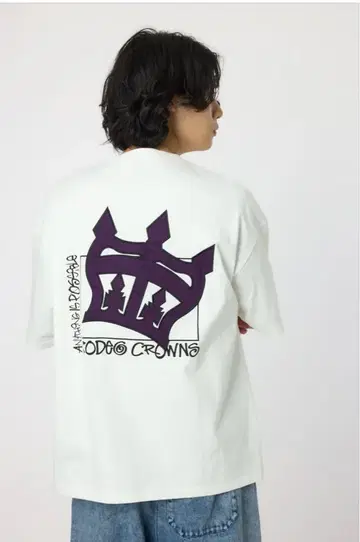 Tagging Big Crown 상의