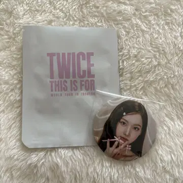 TWICE THIS IS FOR 인천 서울콘 캔뱃지 나연