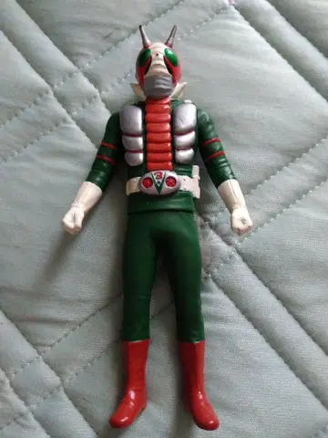 가면라이더 가동식 피규어 (솔비) 18cm