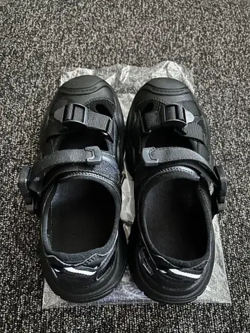 크로스 벨트 신발