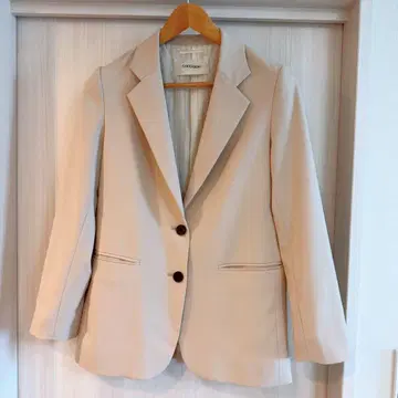 코코딜 베이지 테일러드 자켓