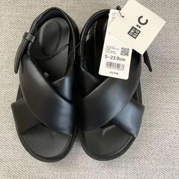 UNIQLO C 샌들 블랙 S 사이즈