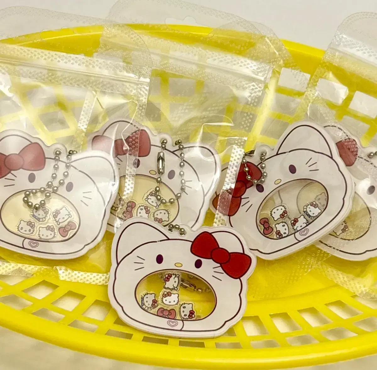 Kitty Shake Wobbling Keyring