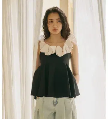 [ NOTREemor ] whipped bicolor top