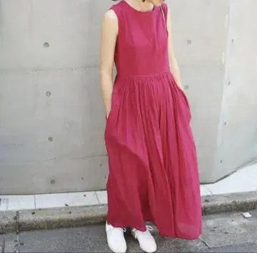 IENA 코튼 보일 슬리브리스 원피스