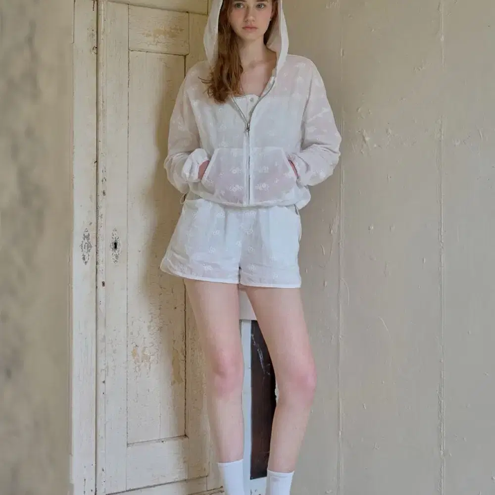 ショートパンツ LETTER FROM MOON Becky Flower Embroidered Banding Shorts New) Letter From Moon Becky Flower Embroidery Banding Shorts