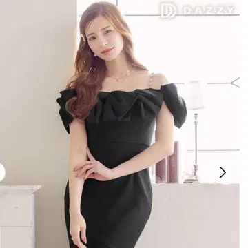 빅 리본 오프숄더 비쥬 체인 머메이드 무릎 기장 드레스