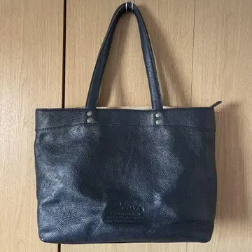다코타 가죽 토트백 중형 블랙