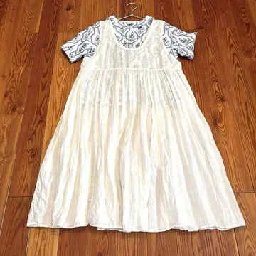 nest Robe 네스트로브 라미 크링클 원피스 화이트 계열