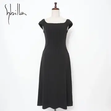 시빌라 스퀘어넥 플레어 원피스 블랙 사이즈 M*ED1062