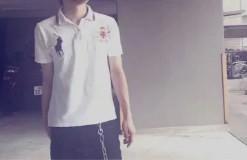 Ralph Lauren 빅 포니 화이트 피케 셔츠 빨간색 옷깃 등번호 3