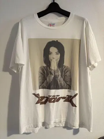 Bjork 비요크 T셔츠 빈티지 90s 사이즈 L