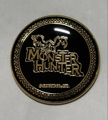 몬헌 15주년 메탈 캔뱃지