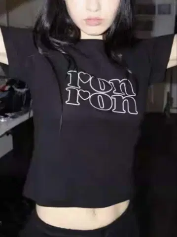 RONRON LOGO T셔츠 블랙