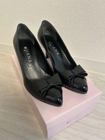 Diana 블랙 하이힐 리본 포함