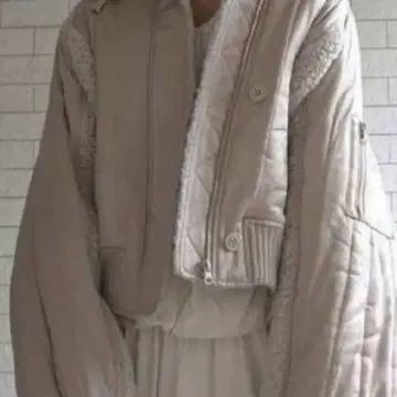 etre tokyo 베이지 보아 옷깃 퀼팅 재킷