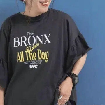 [ niko and - ] NYC 프릴 T셔츠