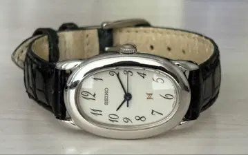 SEIKO NOIE 세이코 노이에 오벌 여성용 손목시계