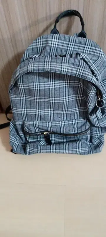 사만다 타바사 체크 무늬 백팩