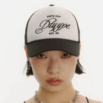 DTYYPE 자수 로고 메쉬 캡