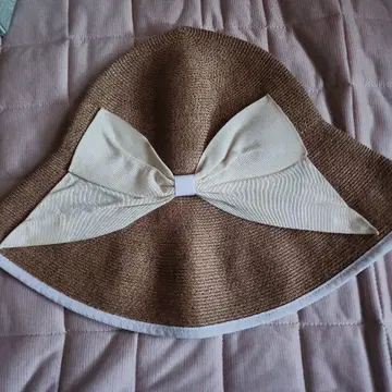 아씨나 뉴욕 모자