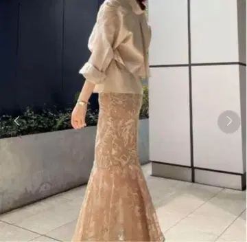 애뉴언스 레이스 자수 머메이드 오팔 스커트 베이지 M 사이즈