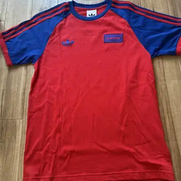 adidas x Oasis Tour 3-Stripes T-Shirt