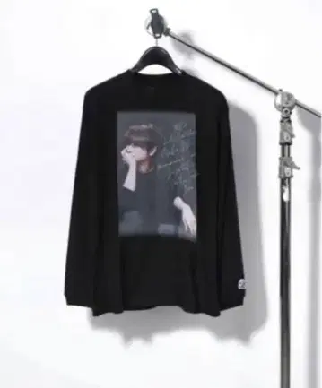 Nissy MSize 블랙 긴팔 티셔츠