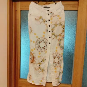 Desigual 화이트 타이트 스커트