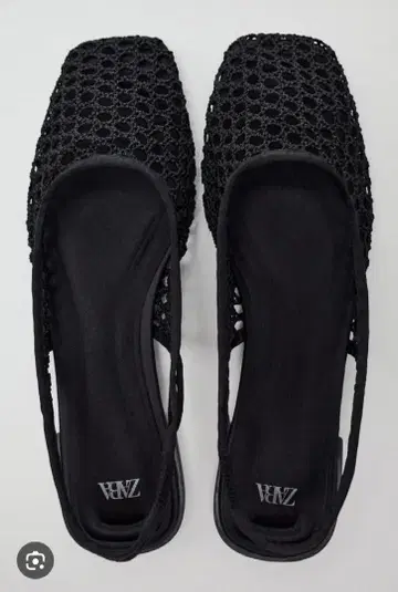 ZARA 메쉬 플랫슈즈