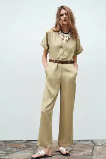 새상품 ZARA 잡지 게재 베이지 허리 벨트 올인원