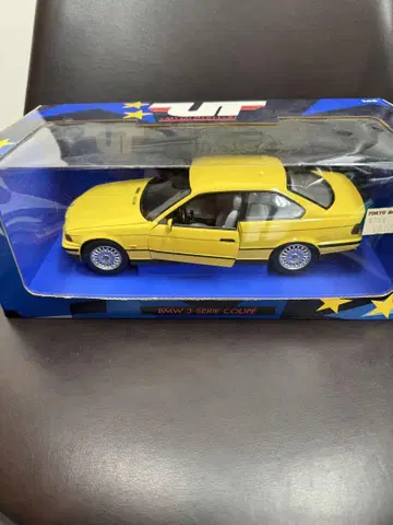 UTMODELS 1/18 BMW COUPE