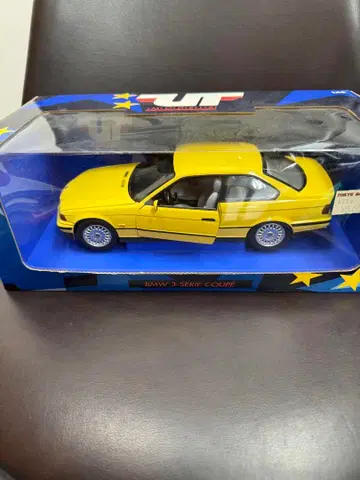 UTMODELS 1/18 BMW COUPE
