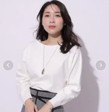 택 포함 새상품 아푸와이저 리셰 화이트 2WAY 니트 스웨터 사이즈 2