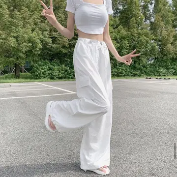 스트링 허리 나일론 카고 팬츠 화이트