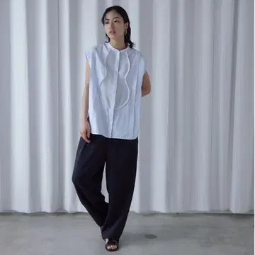 meer. 호박 모양 소매 없는 블라우스 /BLE