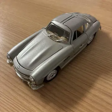 Mercedes-Benz 300SL 실버 1/18
