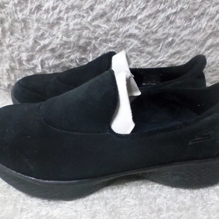 SKECHERS 스케쳐스 Hururuk Guje Women's 250 Skechers Suede Black