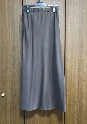 23구 그레이 롱 스커트 허리밴딩