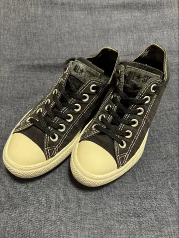 CONVERSE 블랙 로우컷 스니커즈
