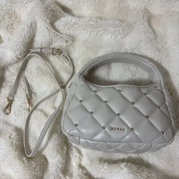 RANDA 베이지 퀼팅 핸드백