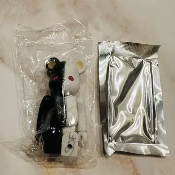 BE@RBRICK SERIES 50 Bring Me the Horizon
