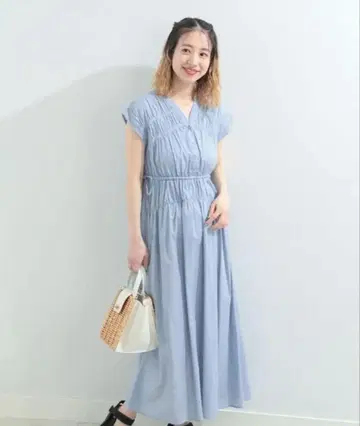 Ray BEAMS 개더 요크 프렌치 슬리브 원피스 스카이블루