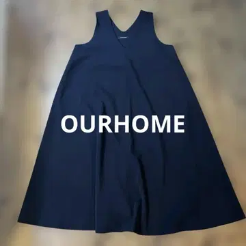 OURHOME 깔끔한 실루엣의 원피스