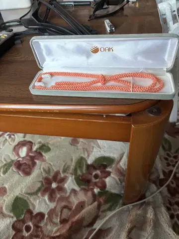 오렌지 비즈 목걸이 케이스 포함