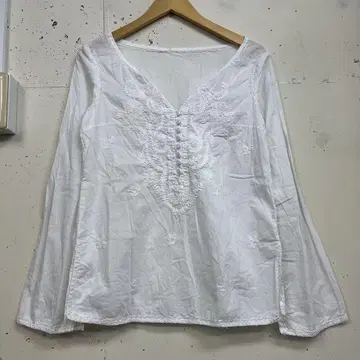 MACHPEE 맥피 자수 레이스 블라우스 화이트 38